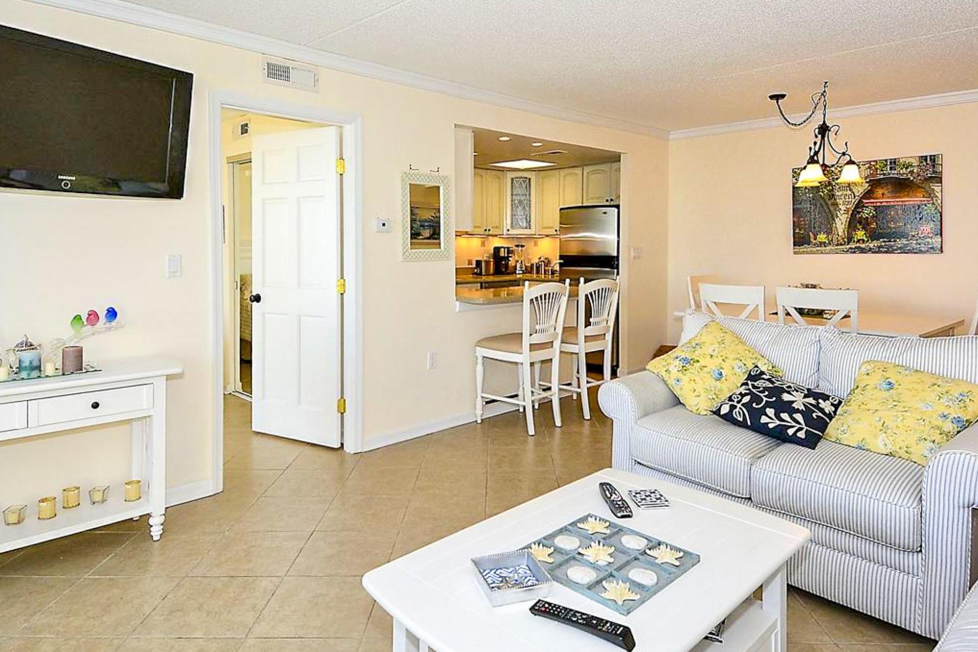 Golden Sands 1906 Ocean City Room photo